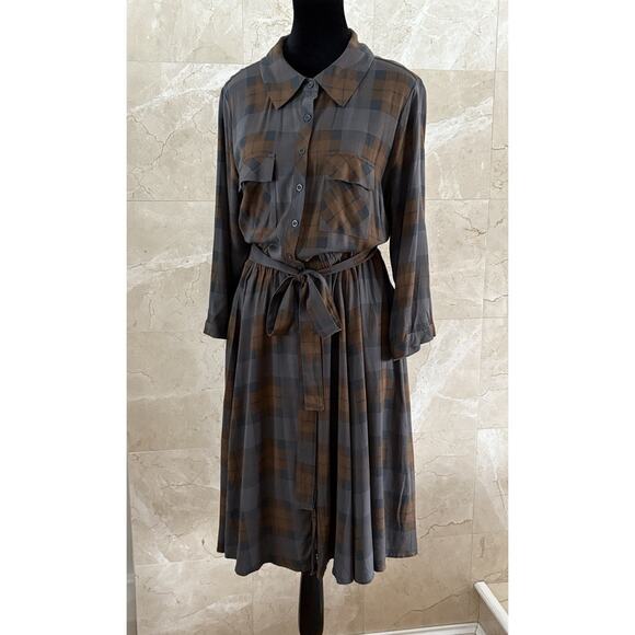 Torrid Outlander Tartan Shirt Dress - 2X Brown Plaid Belted, Claire Sassenach - Picture 5 of 13